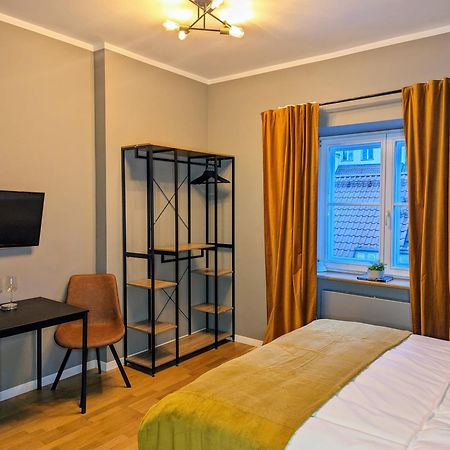ורשה Bella Luna Luxury Suites - Chic Residence In Historic Square מראה חיצוני תמונה