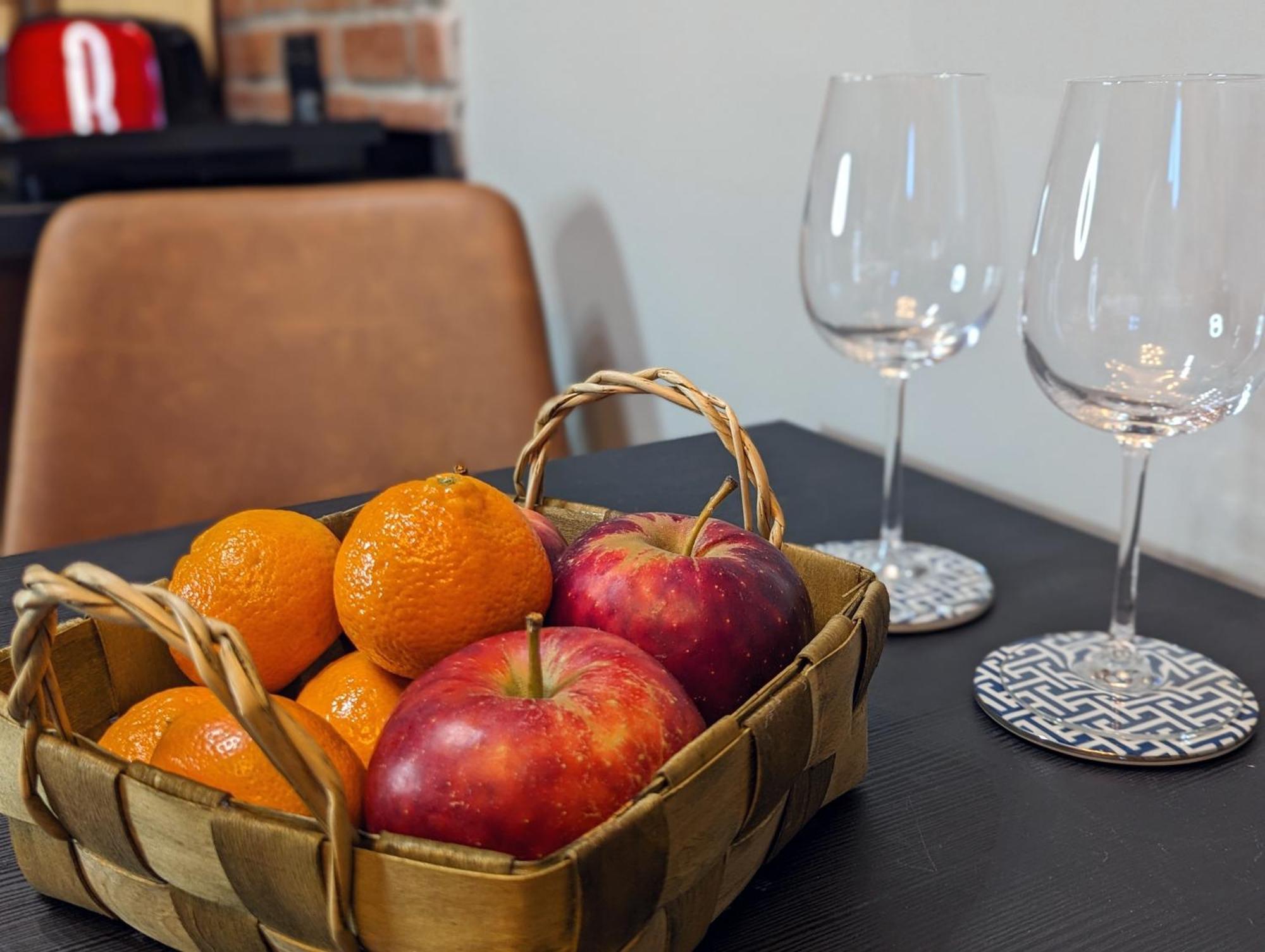 ורשה Bella Luna Luxury Suites - Chic Residence In Historic Square מראה חיצוני תמונה